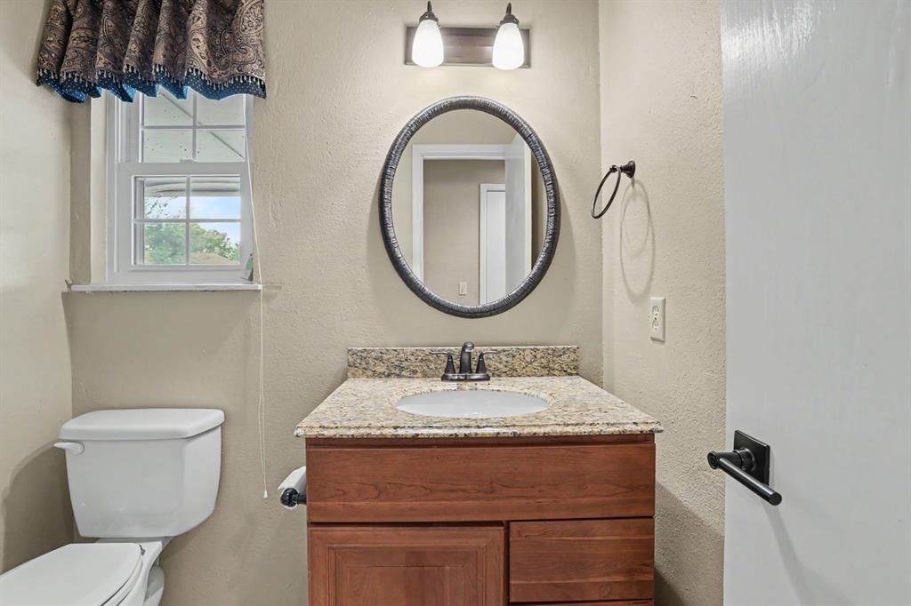 10408 Mantle Drive Property Photo 25