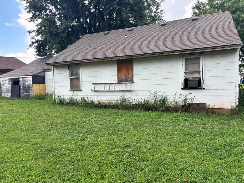 508 Delaware Street Property Photo 2