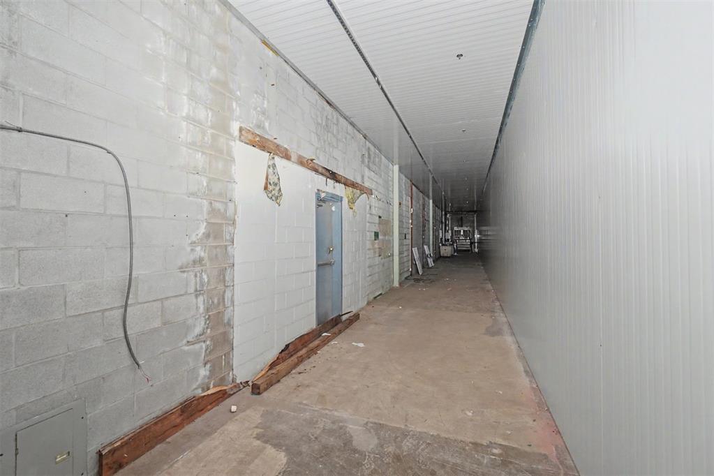 709 S Veterans Drive Property Photo 22