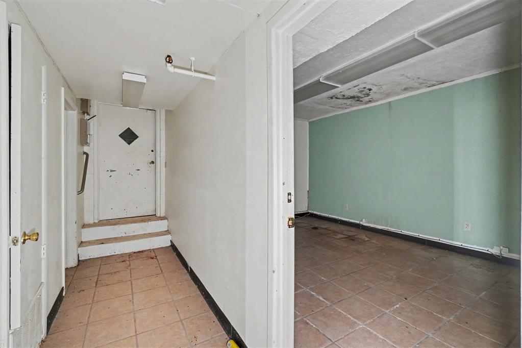 709 S Veterans Drive Property Photo 32