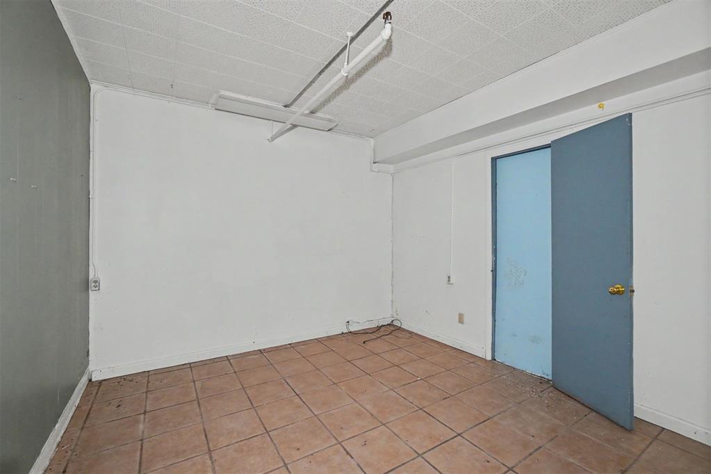 709 S Veterans Drive Property Photo 33