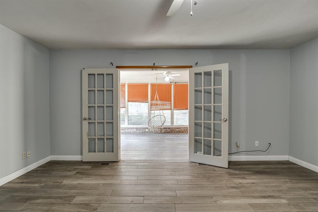 1301 Queensboro Place Property Photo 8