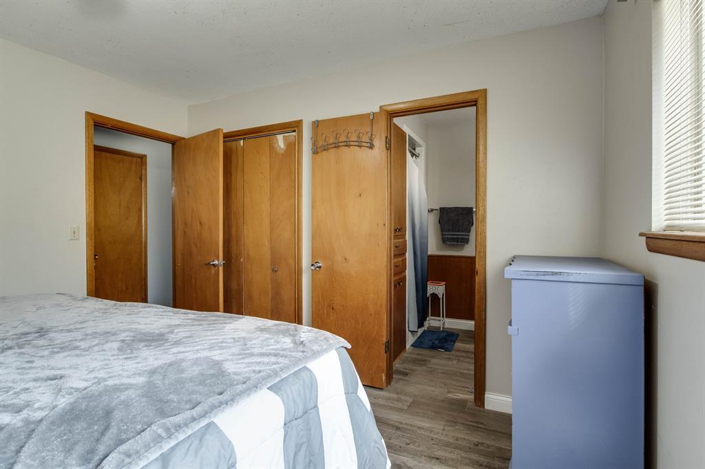 1301 Queensboro Place Property Photo 21