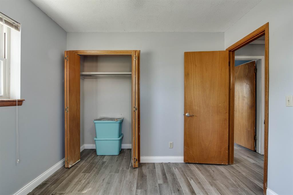1301 Queensboro Place Property Photo 33
