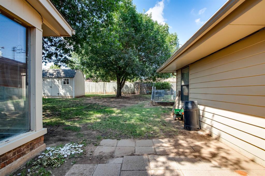 1301 Queensboro Place Property Photo 34