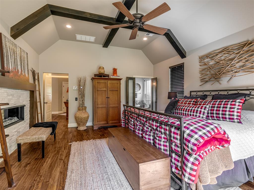 3100 Walking Woods Trail Property Photo 16