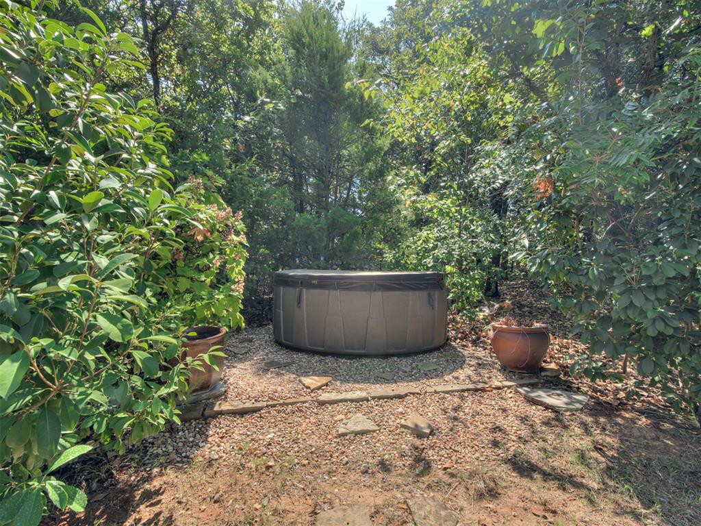 3100 Walking Woods Trail Property Photo 46