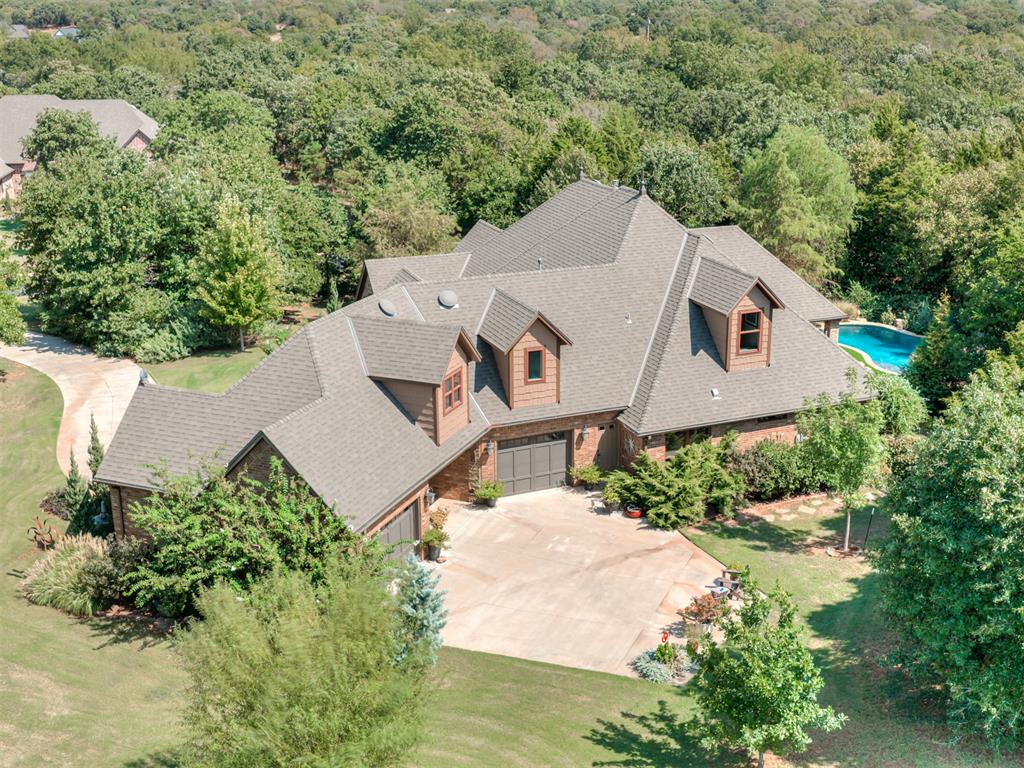 3100 Walking Woods Trail Property Photo 47