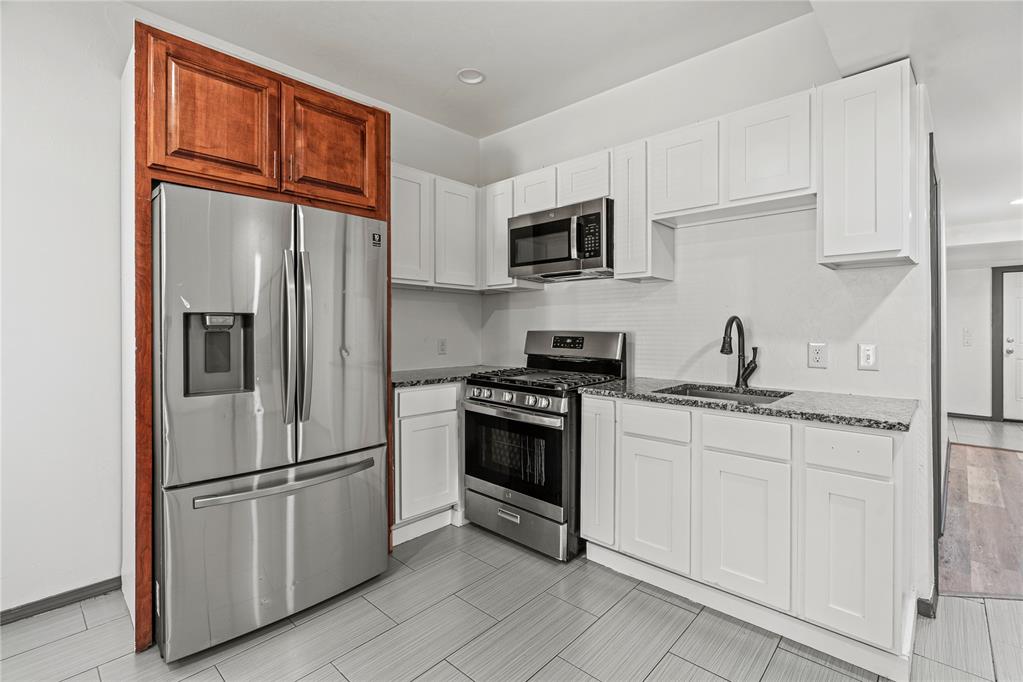 2136 Sw 23rd Street Property Photo 6