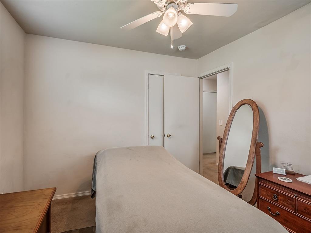 223 W 5th Street Property Photo 25