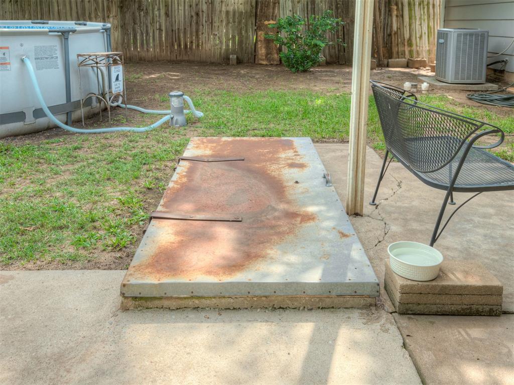 223 W 5th Street Property Photo 30