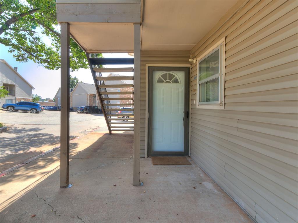 6704 N Meridian Avenue E Property Photo 1