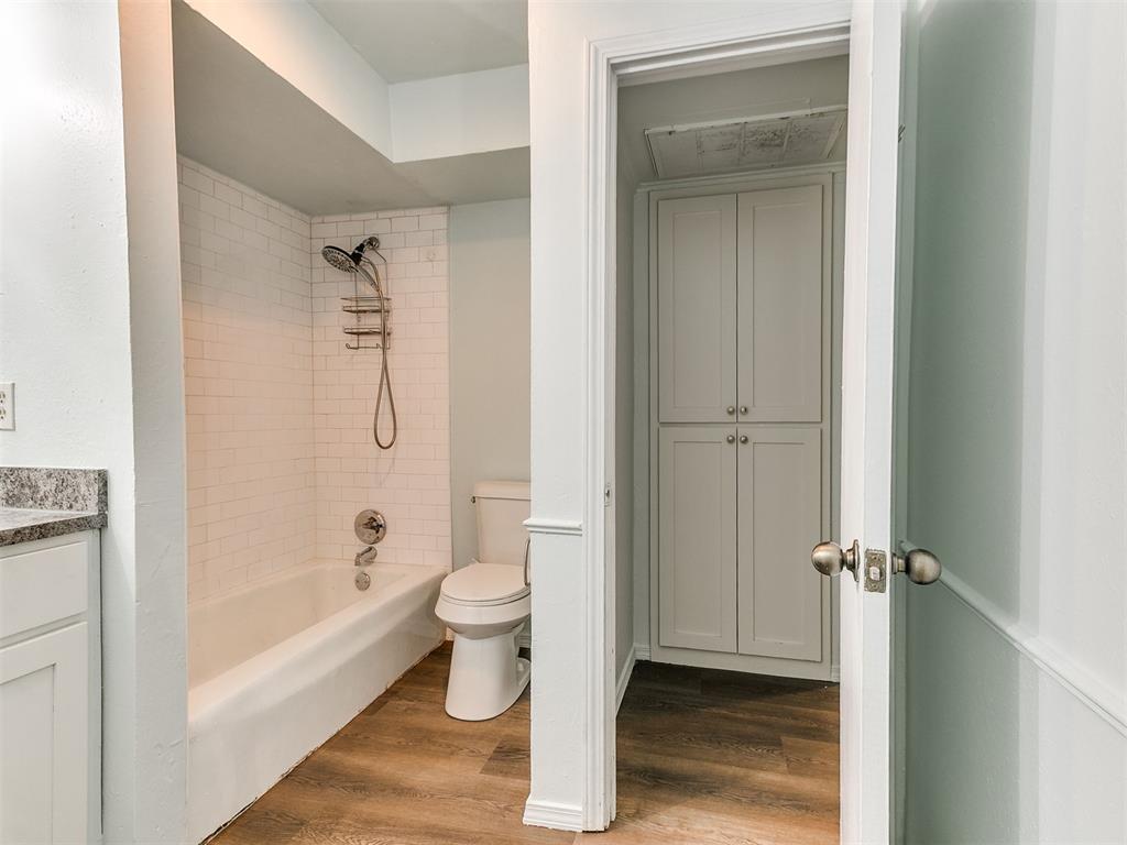 6704 N Meridian Avenue E Property Photo 15