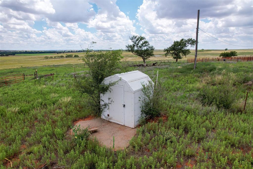 E 1060 Road Property Photo 11