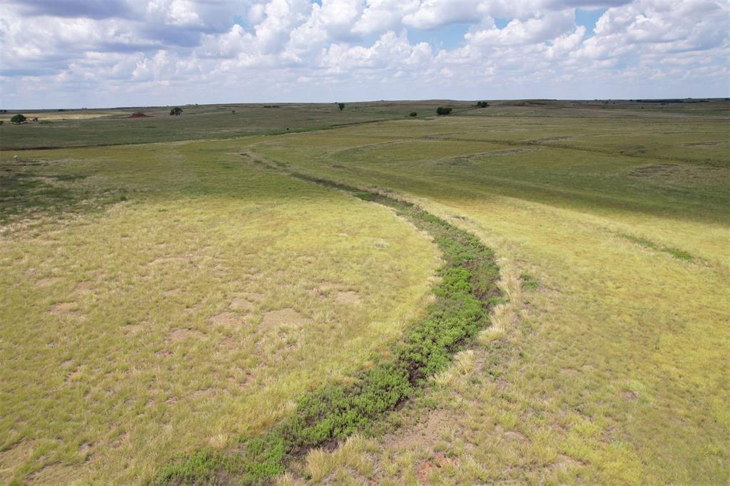 E 1060 Road Property Photo 25