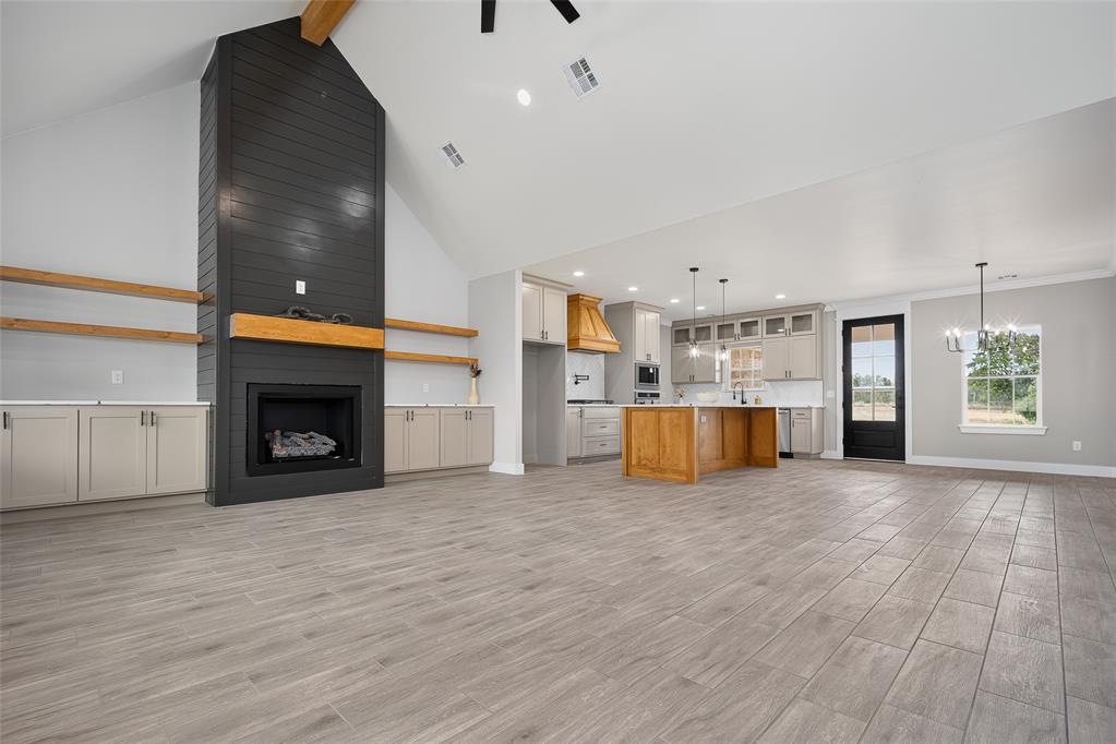 2451 Wind River Circle Property Photo 4