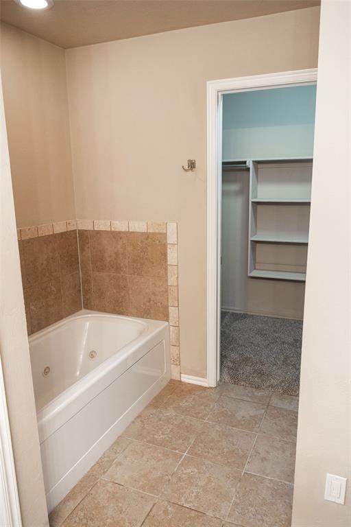 8009 Hillers Road Property Photo 19