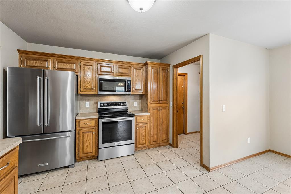 1909 Bradford Way Property Photo 21