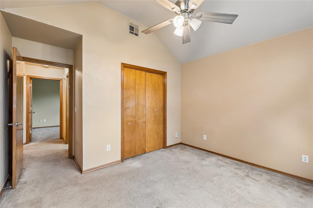 1909 Bradford Way Property Photo 37