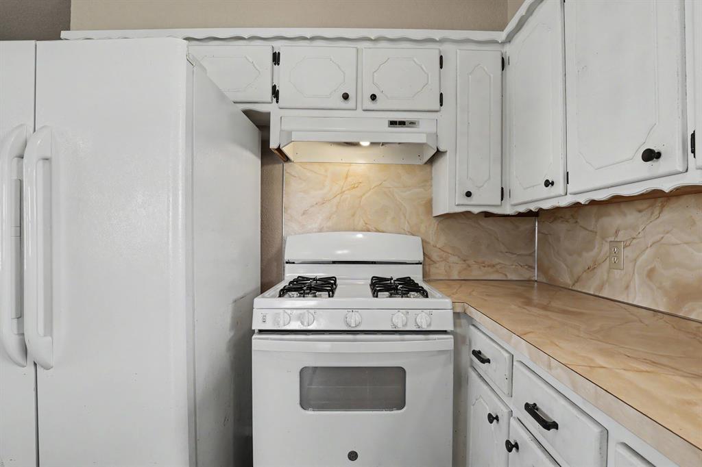 1719 E Orme Lane Property Photo 10