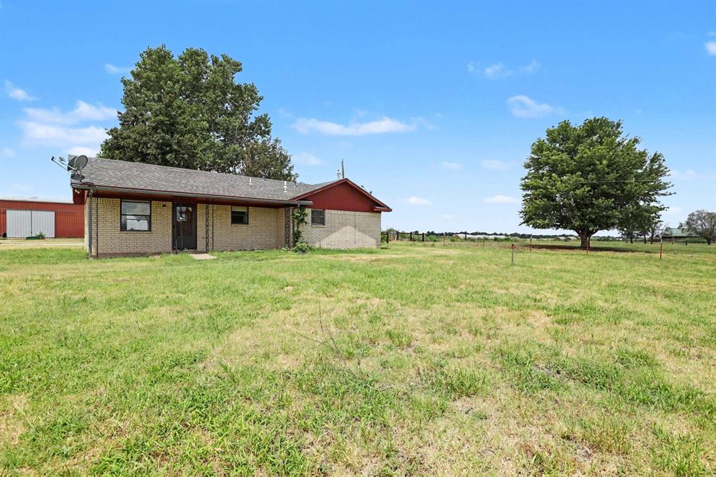 1719 E Orme Lane Property Photo 21