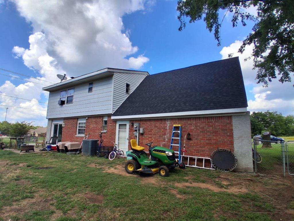 1349 Neighborhood Place Property Photo 2