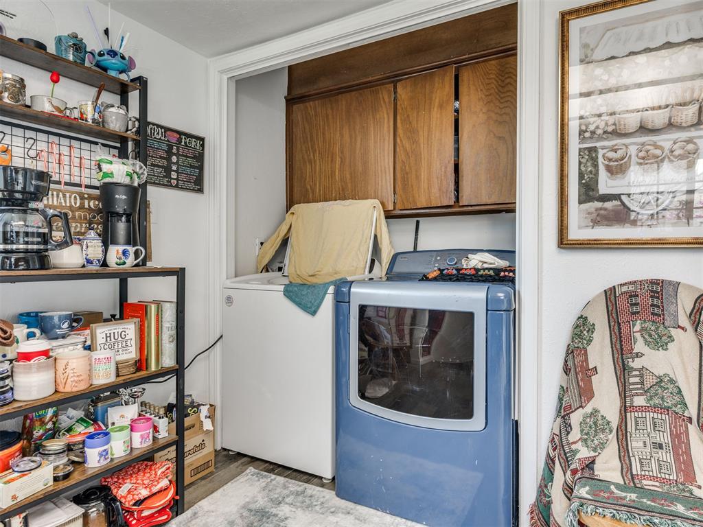 1811 Wren Street Property Photo 15