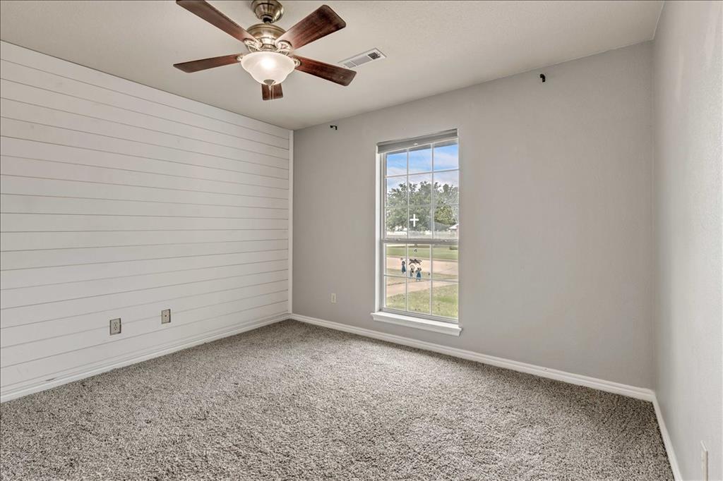 1301 Manchester Drive Property Photo 32