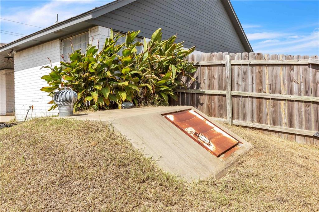1301 Manchester Drive Property Photo 40