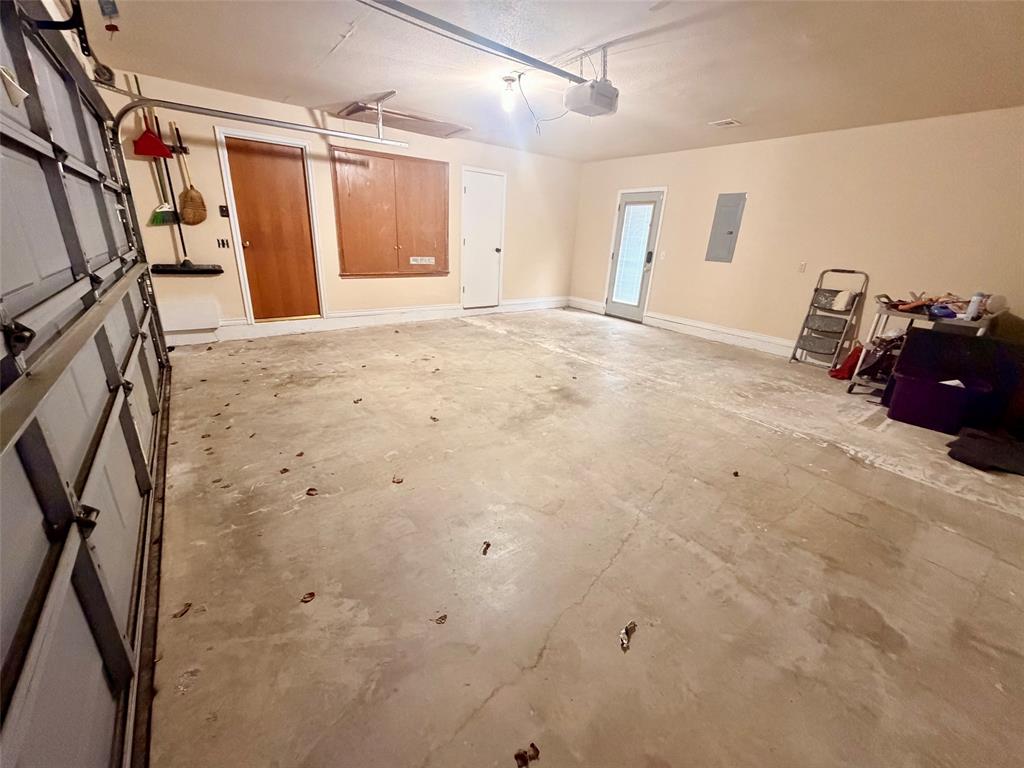1301 Manchester Drive Property Photo 41