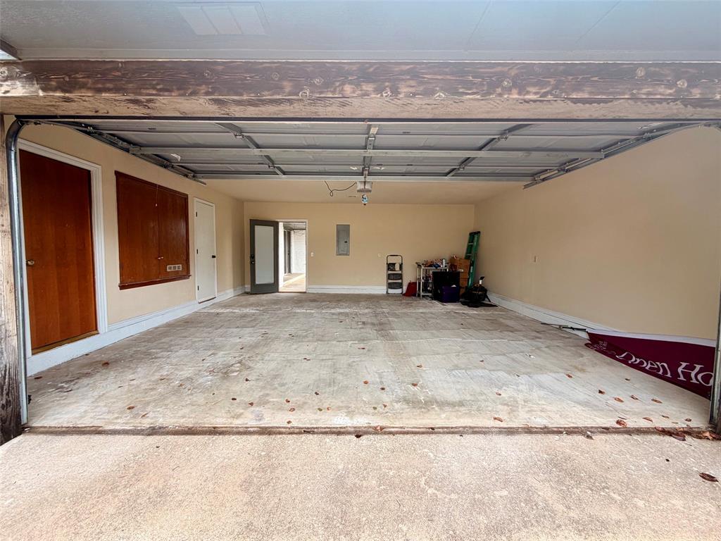 1301 Manchester Drive Property Photo 43