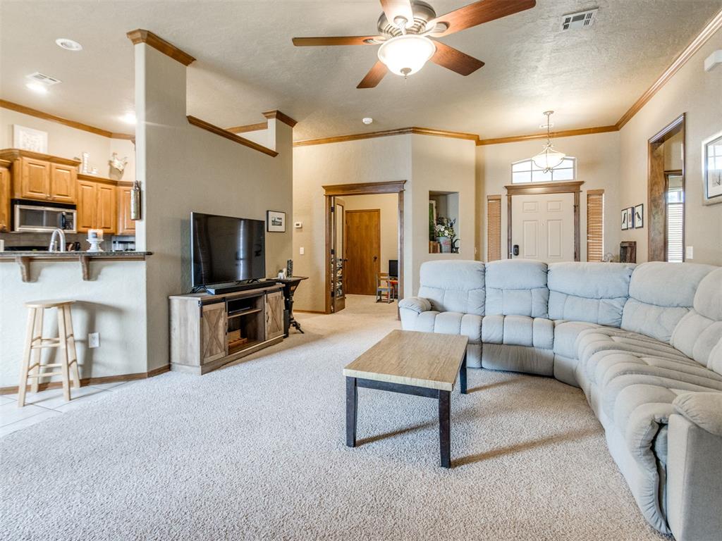 533 Sw 157th Street Property Photo 5