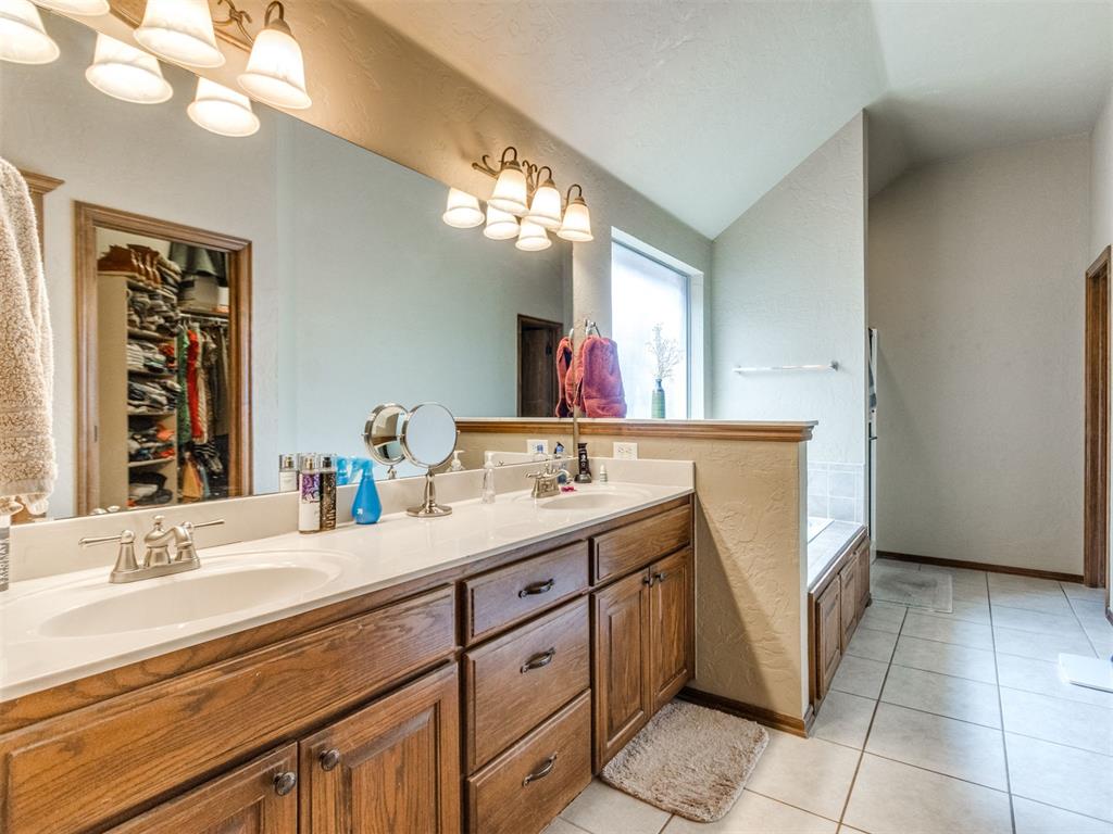 533 Sw 157th Street Property Photo 36