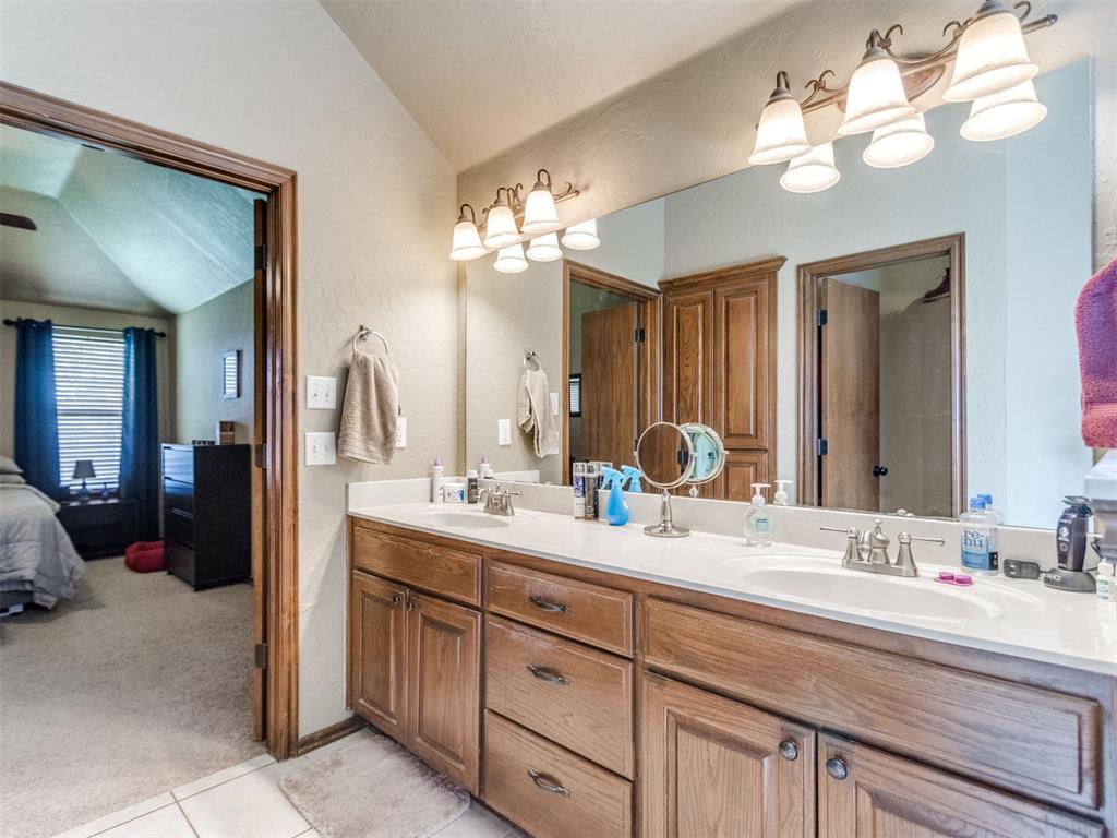 533 Sw 157th Street Property Photo 37