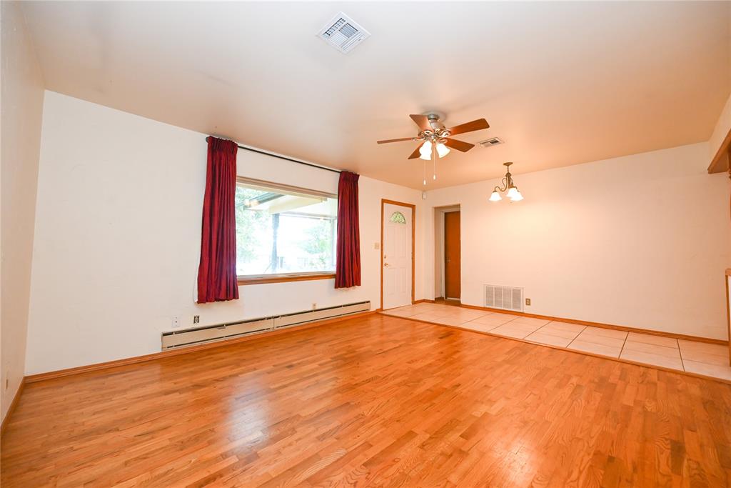 27 Shannon Drive Property Photo 4