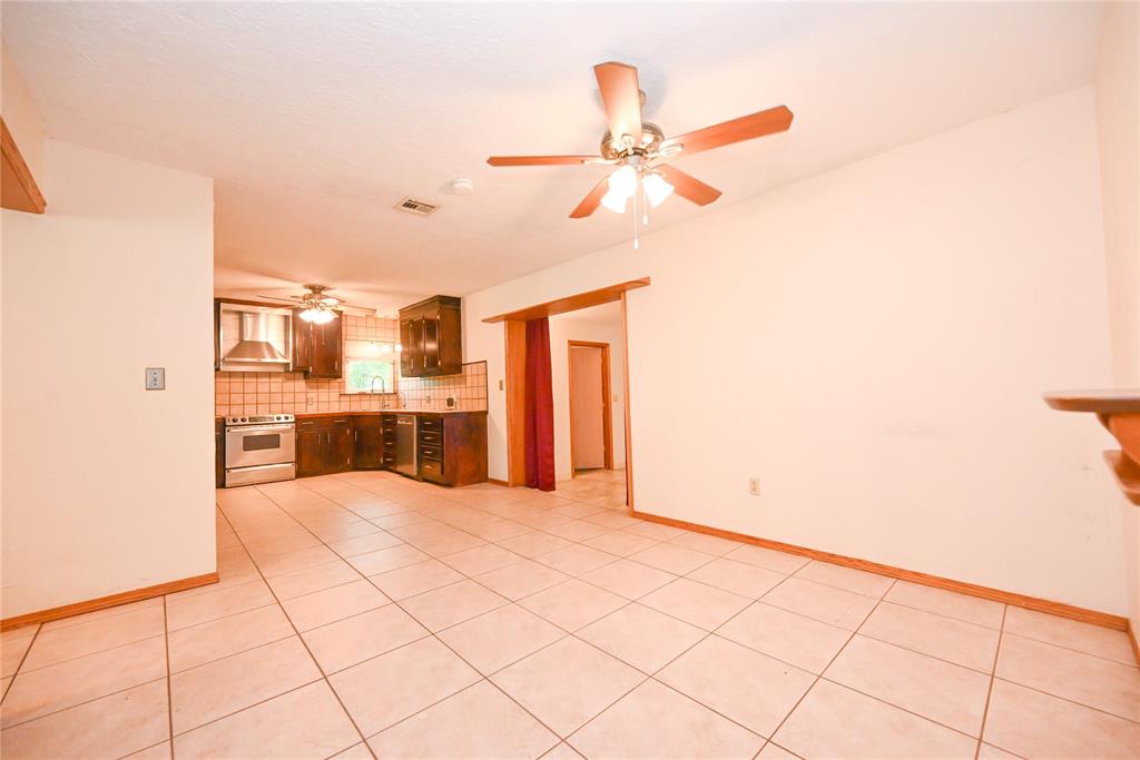 27 Shannon Drive Property Photo 9