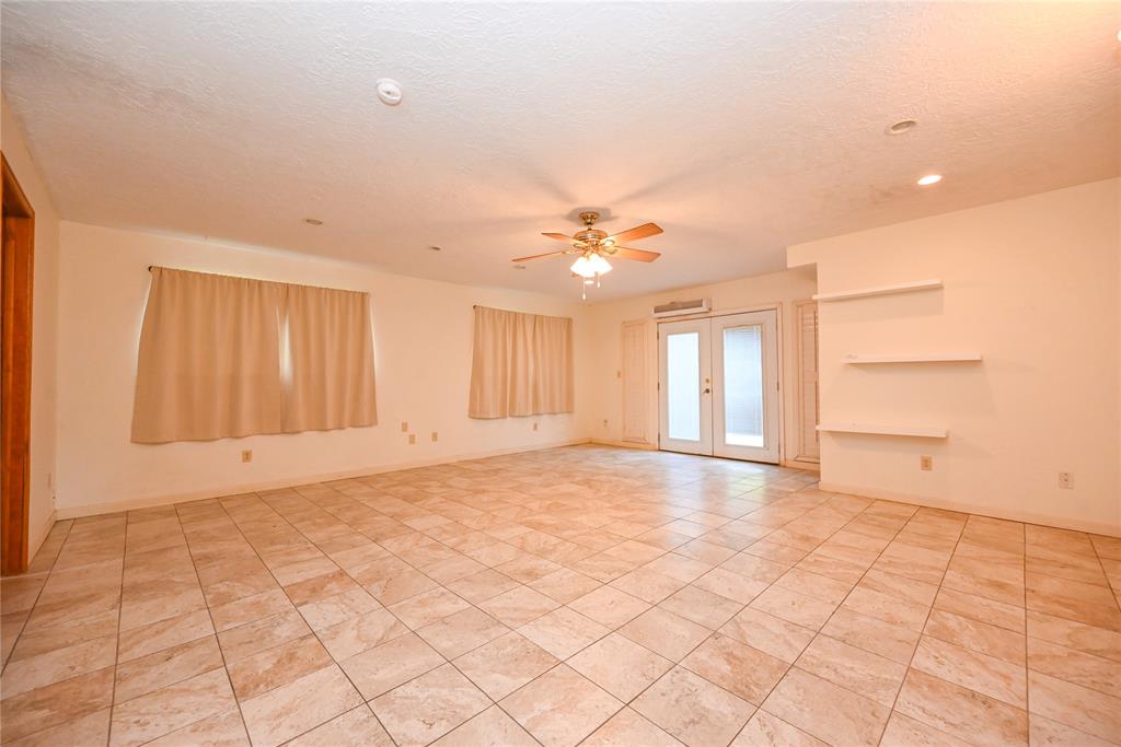 27 Shannon Drive Property Photo 16