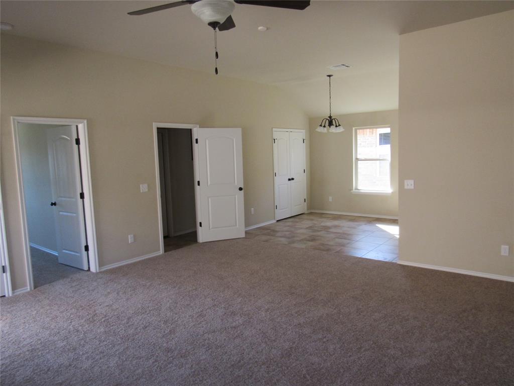 2321 Nw 199th Street Property Photo 3