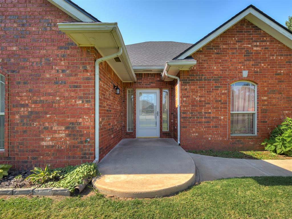 20200 Se 43rd Street Property Photo 3