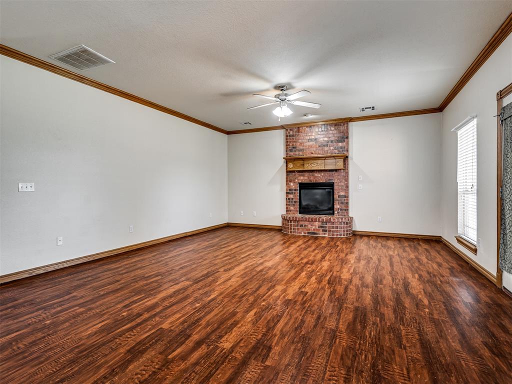 20200 Se 43rd Street Property Photo 8