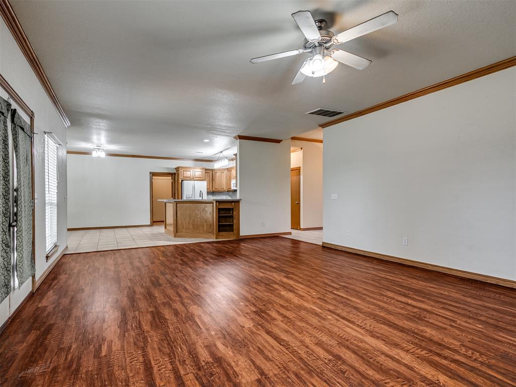 20200 Se 43rd Street Property Photo 10