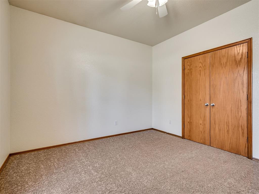 20200 Se 43rd Street Property Photo 25
