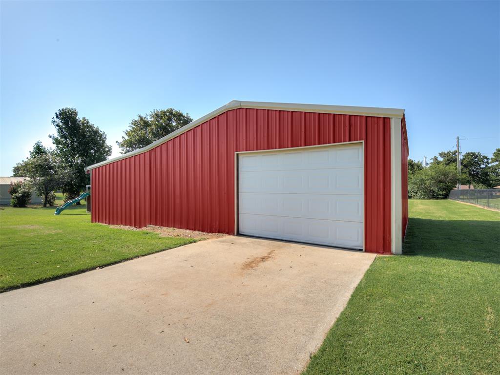 20200 Se 43rd Street Property Photo 40