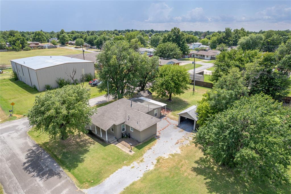 1620 S Evans Avenue Property Photo 1