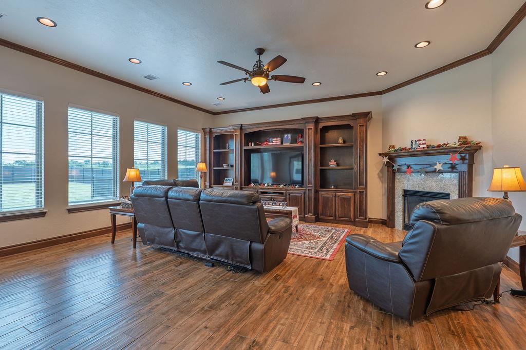 19414 Abigail Drive Property Photo 15