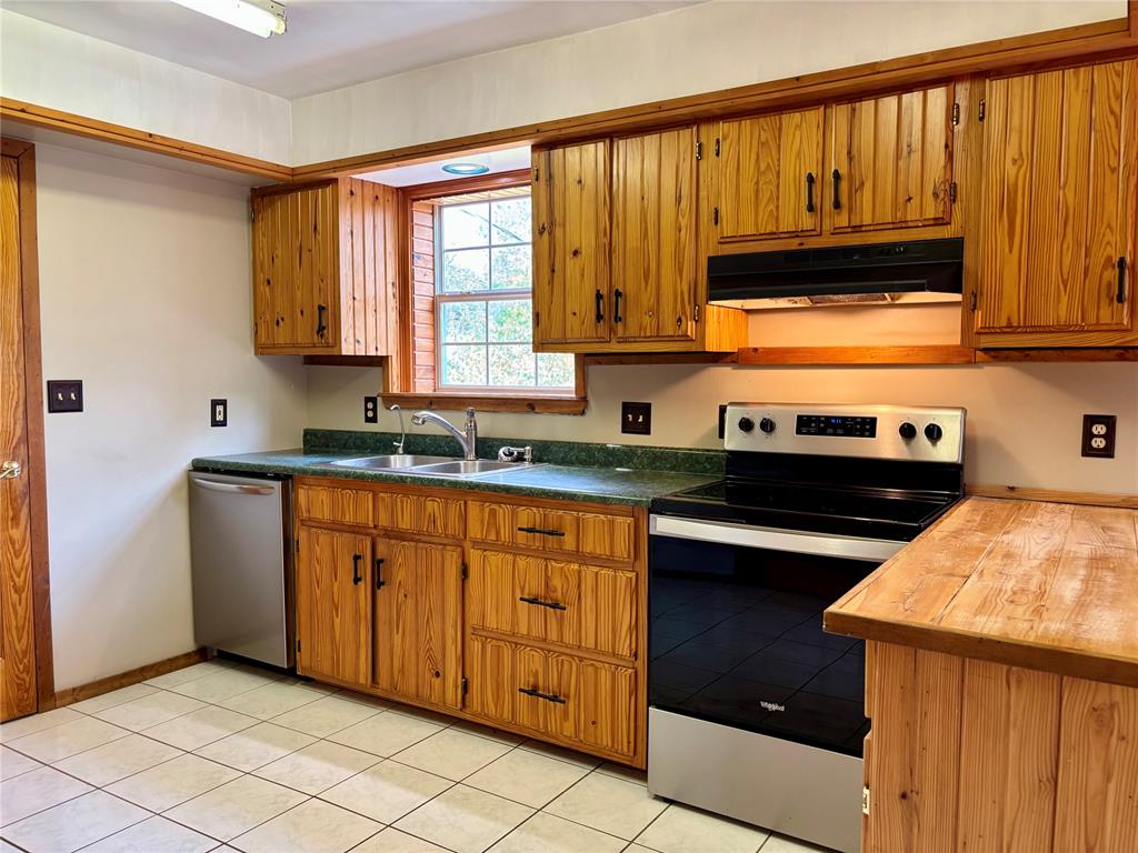 3927 Rocky Ridge Road Property Photo 4