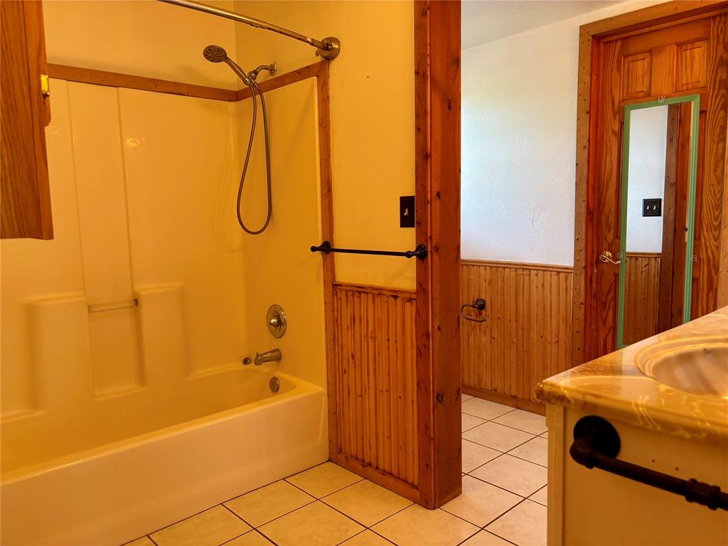 3927 Rocky Ridge Road Property Photo 13