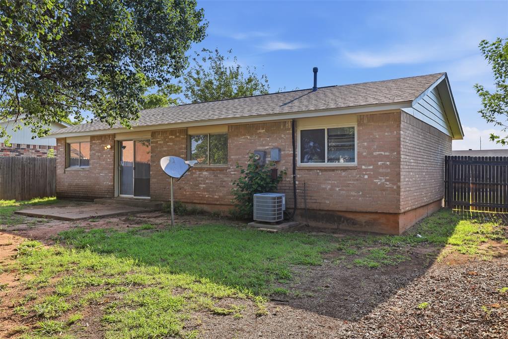 905 Craig Drive Property Photo 16
