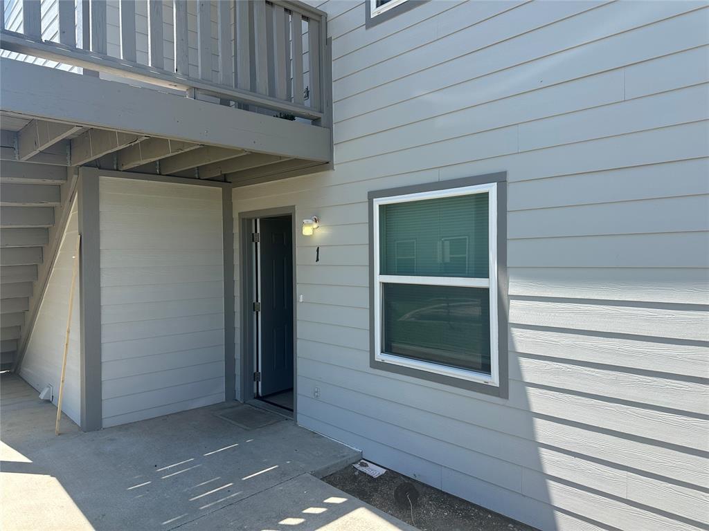 1816 Wren Street 1 Property Photo 1