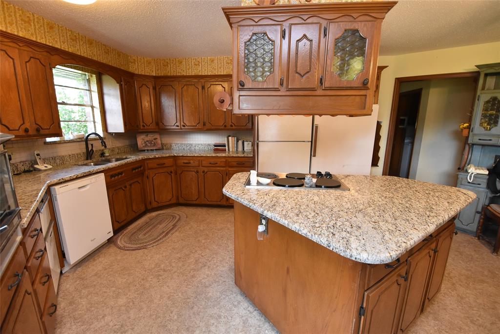 726 Robin Road Property Photo 26